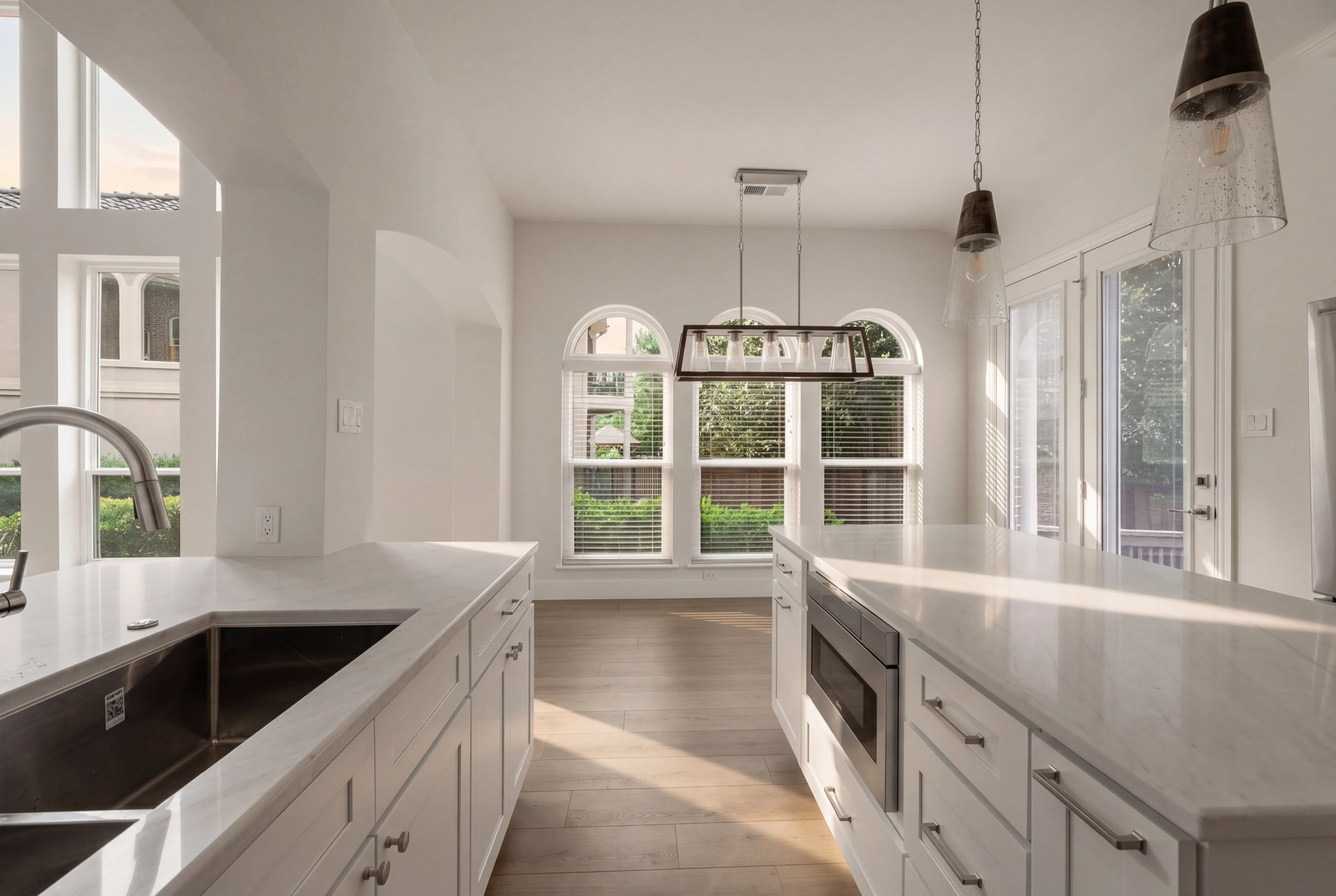 Kitchen island with sink